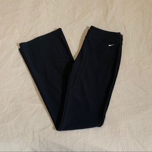 Nike bootcut / flare yoga pants